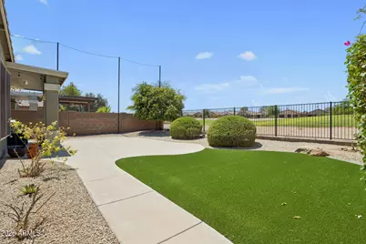 29906 N Little Leaf Drive, San Tan Valley, AZ 85143 - Photo 32