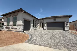 1102 E Firestone Dr, Chandler, AZ 85249 - Photo 1