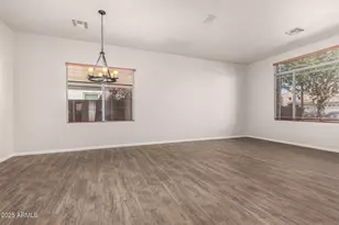 2740 S Honeysuckle Ln, Gilbert, AZ 85295 - Photo 8