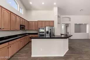 2740 S Honeysuckle Ln, Gilbert, AZ 85295 - Photo 2
