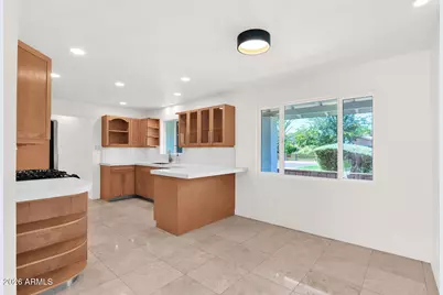 6745 N 12th Way, Phoenix, AZ 85014 - Photo 8