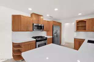 6745 N 12th Wy, Phoenix, AZ 85014 - Photo 10