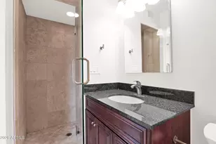 6745 N 12th Wy, Phoenix, AZ 85014 - Photo 24