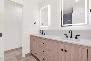 6745 N 12th Wy, Phoenix, AZ 85014 - Photo 18