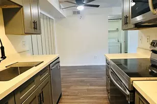 2625 E Indian School Rd, Phoenix, AZ 85016 - Photo 18