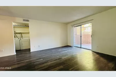 2625 E Indian School Road #Unit 142, Phoenix, AZ 85016 - Photo 8