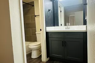 2625 E Indian School Rd, Phoenix, AZ 85016 - Photo 24