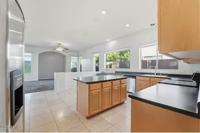 7180 W Trails Drive, Glendale, AZ 85308 - Photo 8