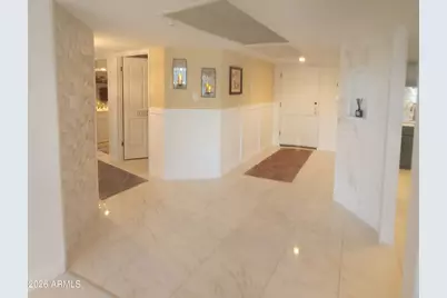 7860 E Camelback Road #404, Scottsdale, AZ 85251 - Photo 2