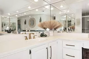 7860 E Camelback Rd, Scottsdale, AZ 85251 - Photo 24