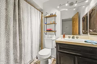 319 E Coronado Rd, Phoenix, AZ 85004 - Photo 16