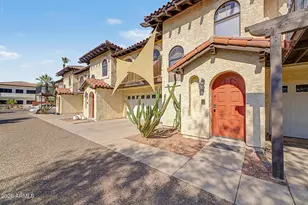319 E Coronado Rd, Phoenix, AZ 85004 - Photo 2