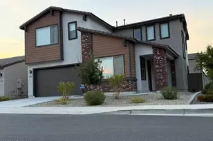 10764 W Villa St, Avondale, AZ 85323 - Photo 2