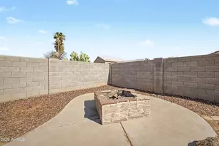 15465 W Port Royale Ln, Surprise, AZ 85379 - Photo 22