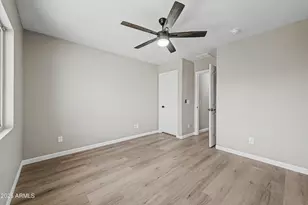 15465 W Port Royale Ln, Surprise, AZ 85379 - Photo 12