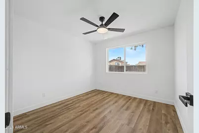 4520 E Alta Vista Road, Phoenix, AZ 85042 - Photo 14