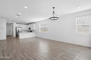 73 E Capricorn Way, Chandler, AZ 85249 - Photo 14