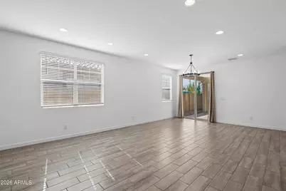 73 E Capricorn Way, Chandler, AZ 85249 - Photo 12