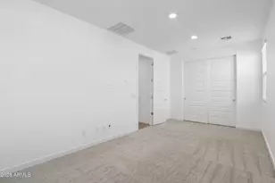 73 E Capricorn Way, Chandler, AZ 85249 - Photo 26