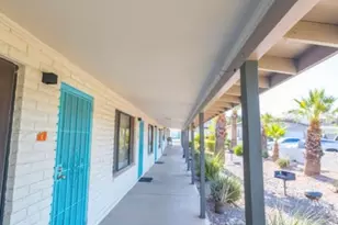 2011 N 51st St, Phoenix, AZ 85008 - Photo 2