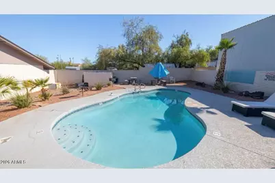 2011 N 51st Street #1, Phoenix, AZ 85008 - Photo 4