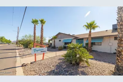 2011 N 51st Street #1, Phoenix, AZ 85008 - Photo 1