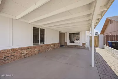 957 W Emerald Circle, Mesa, AZ 85210 - Photo 4