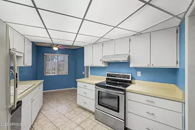 10963 W Coggins Drive, Sun City, AZ 85351 - Photo 12