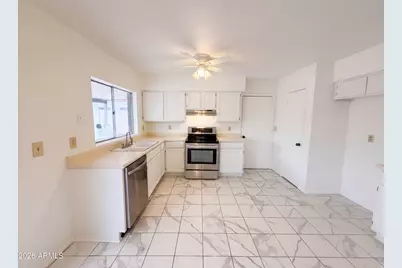 6036 N 72nd Drive, Glendale, AZ 85303 - Photo 2