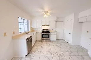 6036 N 72nd Dr, Glendale, AZ 85303 - Photo 2