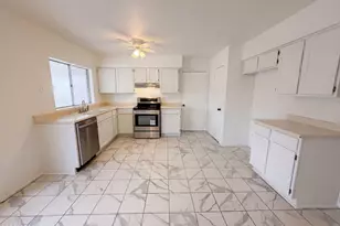 6036 N 72nd Dr, Glendale, AZ 85303 - Photo 6