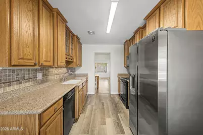10350 W Caron Drive, Sun City, AZ 85351 - Photo 4