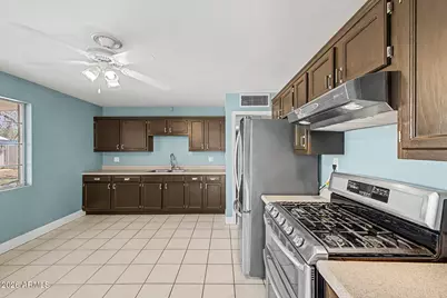 1114 E Ruth Avenue, Phoenix, AZ 85020 - Photo 12