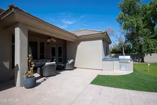 2091 E Coconino Ct, Gilbert, AZ 85298 - Photo 8