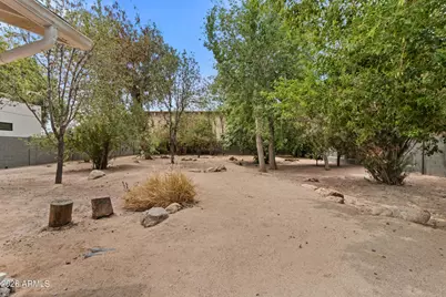4025 E Osborn Road, Phoenix, AZ 85018 - Photo 38
