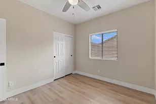 803 W Lydia Ln, Phoenix, AZ 85041 - Photo 16