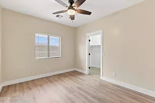 803 W Lydia Ln, Phoenix, AZ 85041 - Photo 14