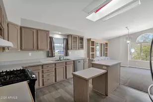 2923 E Tonto Ln, Phoenix, AZ 85050 - Photo 10
