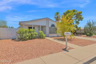 2923 E Tonto Ln, Phoenix, AZ 85050 - Photo 1