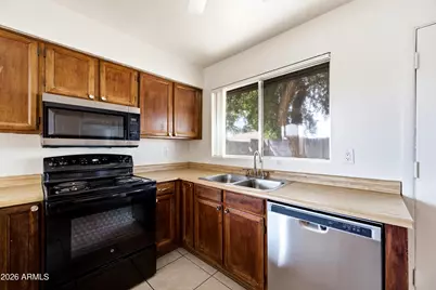 8520 W Alice Avenue, Peoria, AZ 85345 - Photo 8