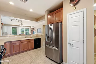 253 W Saddlebag Lane, San Tan Valley, AZ 85143 - Photo 6