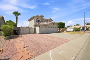 8371 W Villa Rita Dr, Peoria, AZ 85382 - Photo 2