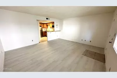700 W University Drive #108, Tempe, AZ 85281 - Photo 4