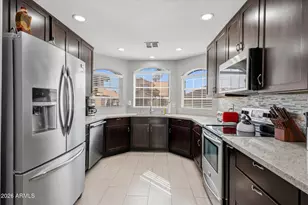 15411 S 45th St, Phoenix, AZ 85044 - Photo 2