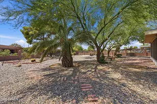10709 W Mimosa Dr, Sun City, AZ 85373 - Photo 40