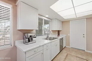 10709 W Mimosa Dr, Sun City, AZ 85373 - Photo 16