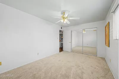 1202 E Becker Lane, Phoenix, AZ 85020 - Photo 16