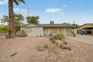 1202 E Becker Ln, Phoenix, AZ 85020 - Photo 1