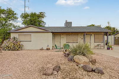 1202 E Becker Lane, Phoenix, AZ 85020 - Photo 2