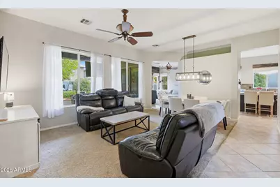938 E Loma Vista Street, Gilbert, AZ 85295 - Photo 8